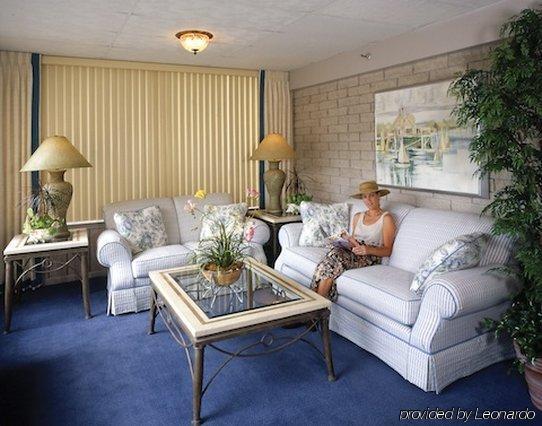 Belvedere Beach Resort Virginia Beach Interior photo